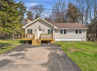 2114 Wild Cherry Ln, Tobyhanna, PA