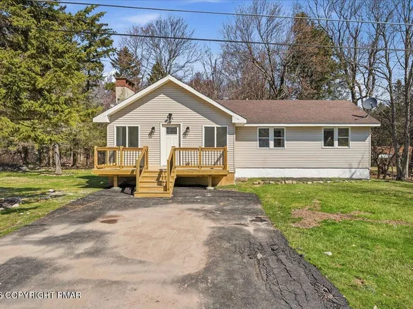 2114 Wild Cherry Ln, Tobyhanna, PA 18466