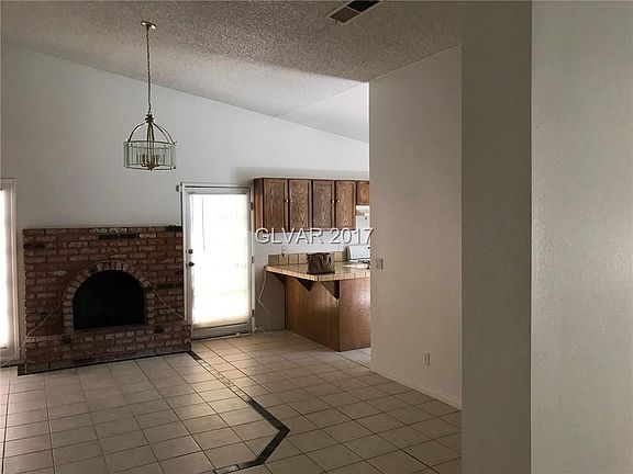 5th image of 4585 Magdalena Ct #0