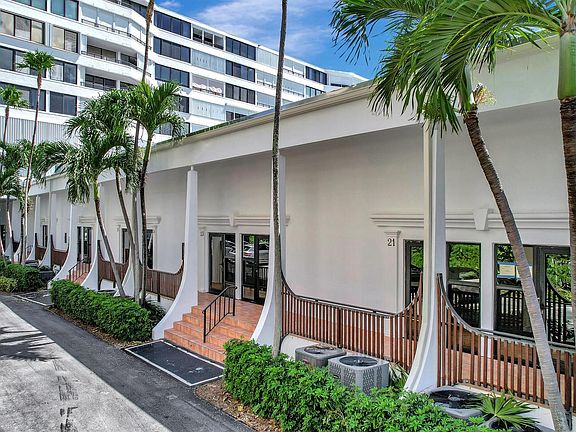 3rd image of 3589 S Ocean Blvd #L21