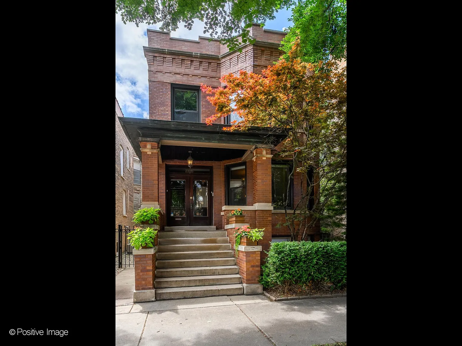 5 bed, 2300 sqft, $5,000 — Photo 1