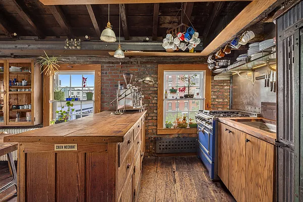 Rented by SERHANT. | media 1