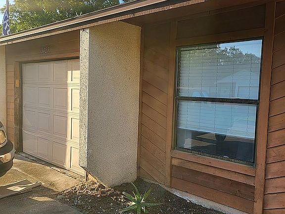 2nd image of 3425 Donzi Way E
