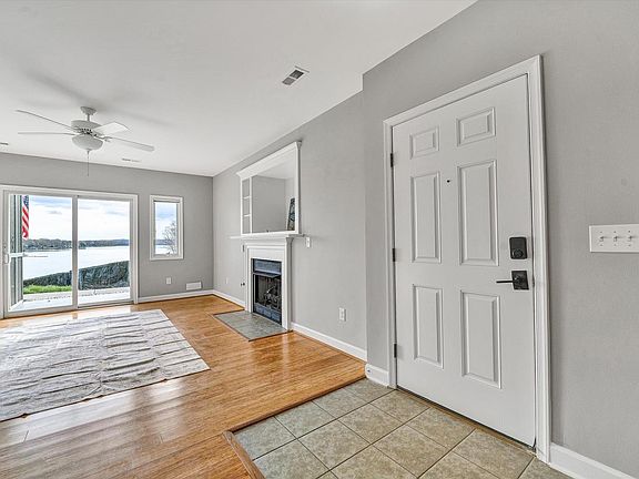 4th image of 200 Bay Shore Dr #115