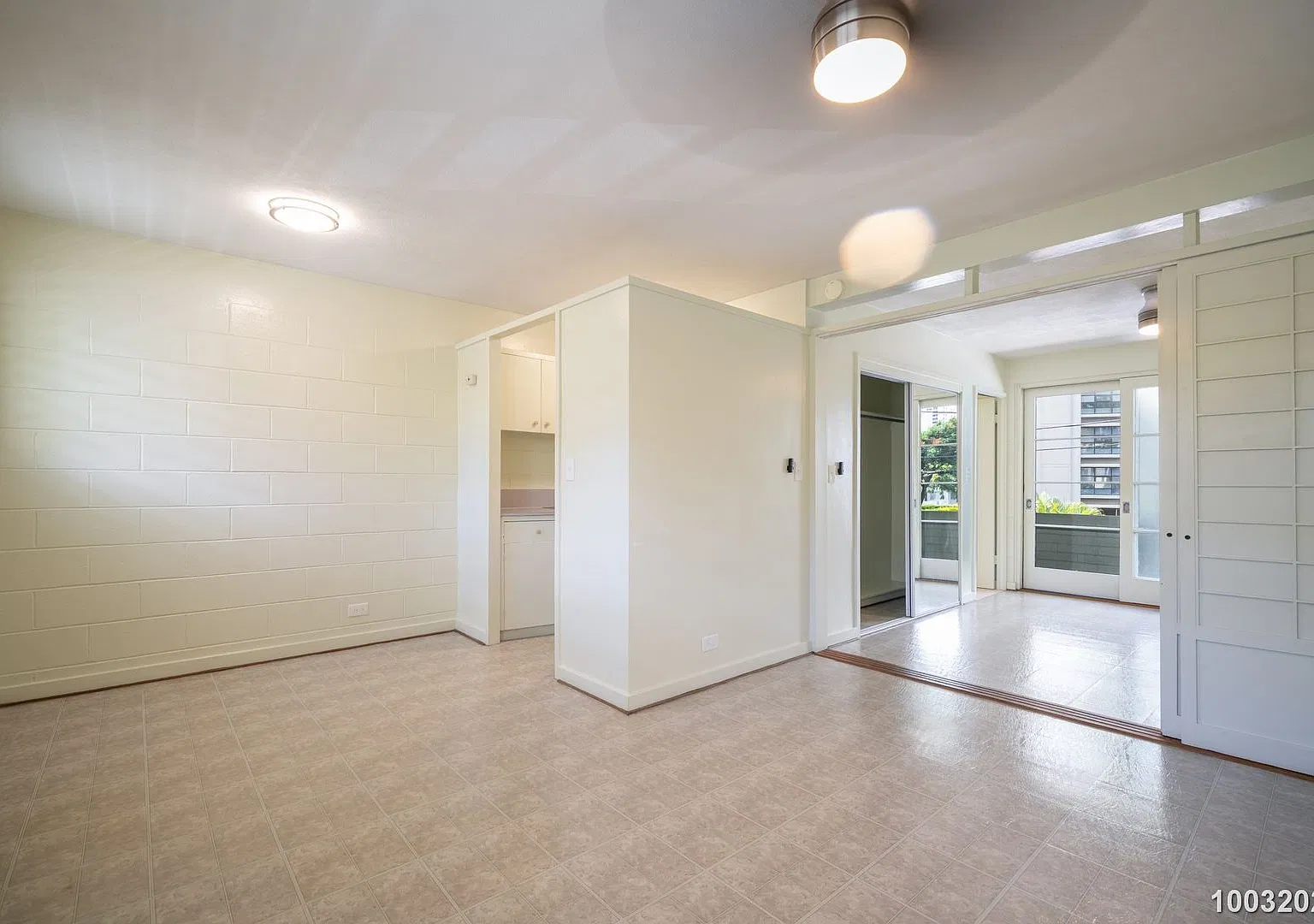 $1,725/Month | 1 Bedroom | 1 Bathroom | No Parking — Photo 3