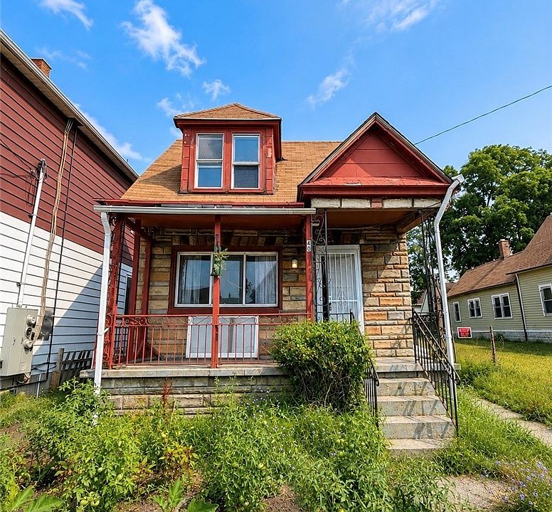 1st image of 40 Ashley St