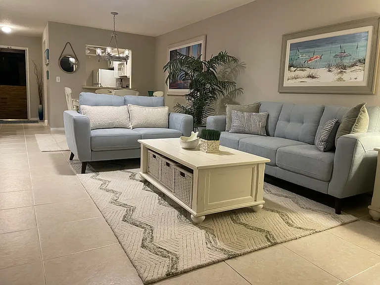 360 Three Lakes Ln #J — Photo 13
