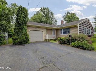 31 York Ave, Port Monmouth, NJ 07758