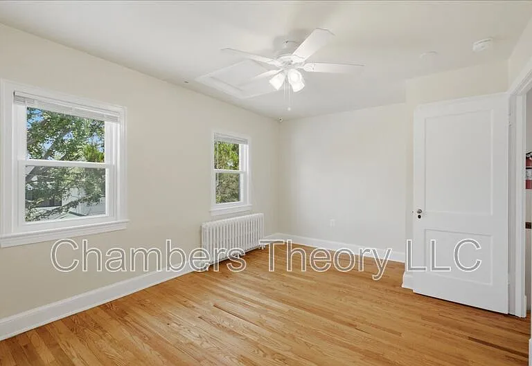 2230 Observatory Pl NW — Photo 12