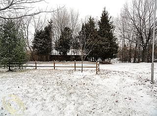 4th image of 1310 Beth Ln