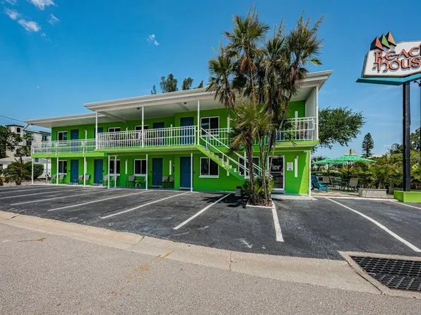 12100 Gulf Blvd, Saint Petersburg, FL 33706