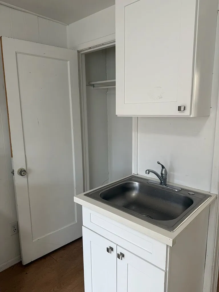 282 Springville (12-22) - 17 — Photo 4