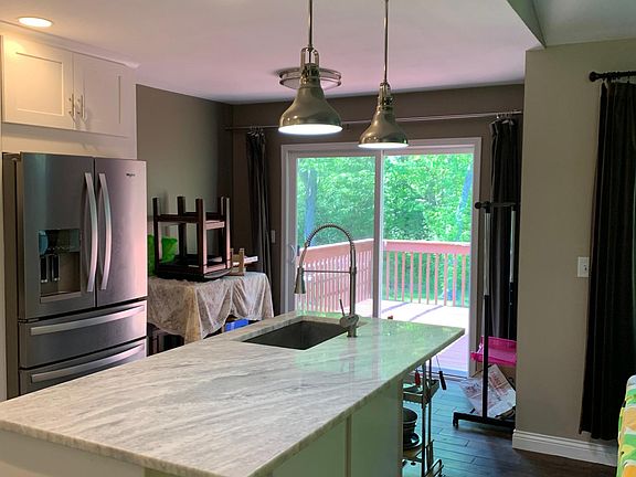 4th image of 6168 Greenfield Dr