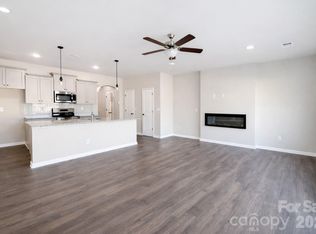 4747 Muskogee Dr, Charlotte, NC 28212