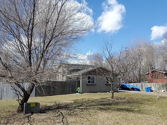 3rd image of 23238 Yucca St NW