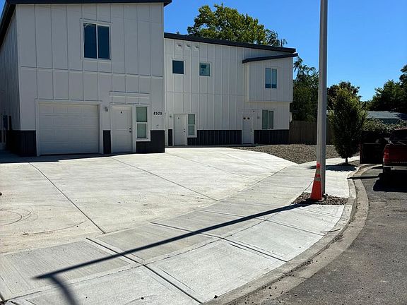 2nd image of 8505 NE 5th St #A-b