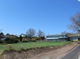 Nna Highline Ct, Clarkston, WA 99403