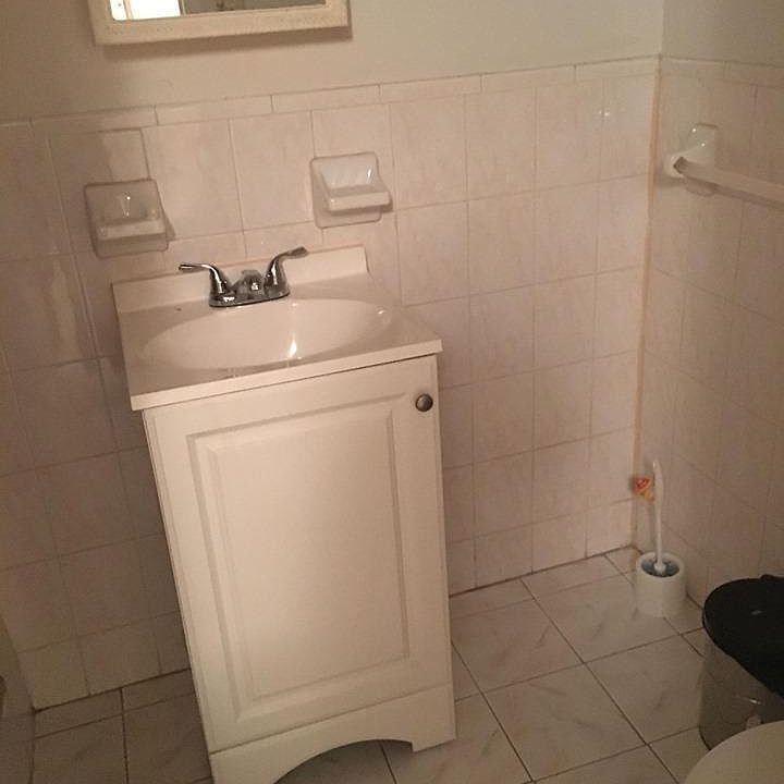 2nd image of 2002 E 15th St APT 1