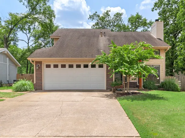 102 Greentree Rd, Sherwood, AR 72120