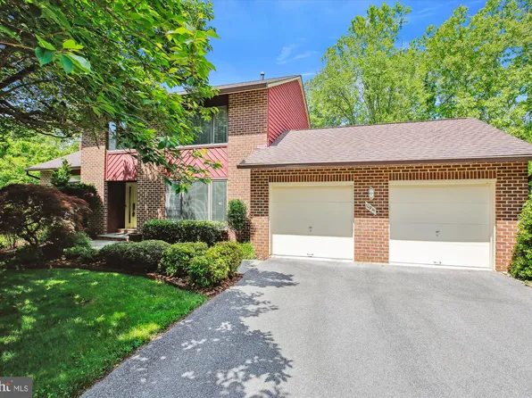10941 Broad Green Ter, Rockville, MD 20854