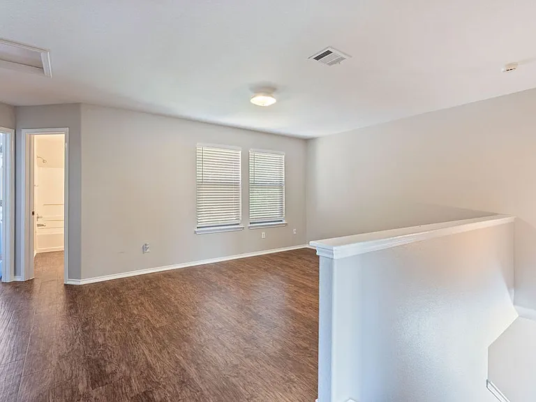 1209 Apollo Cir — Photo 12