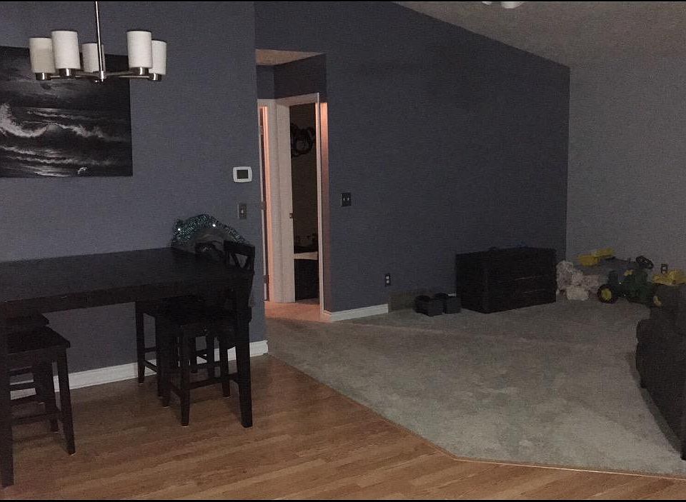 2nd image of 4356 Alpine St