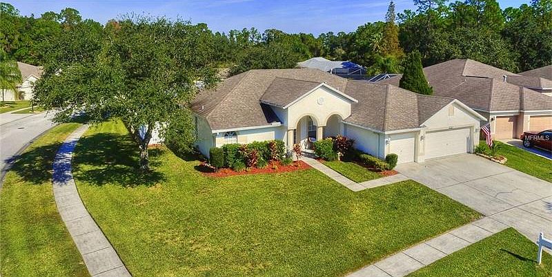 1st image of 12541 Leatherleaf Dr