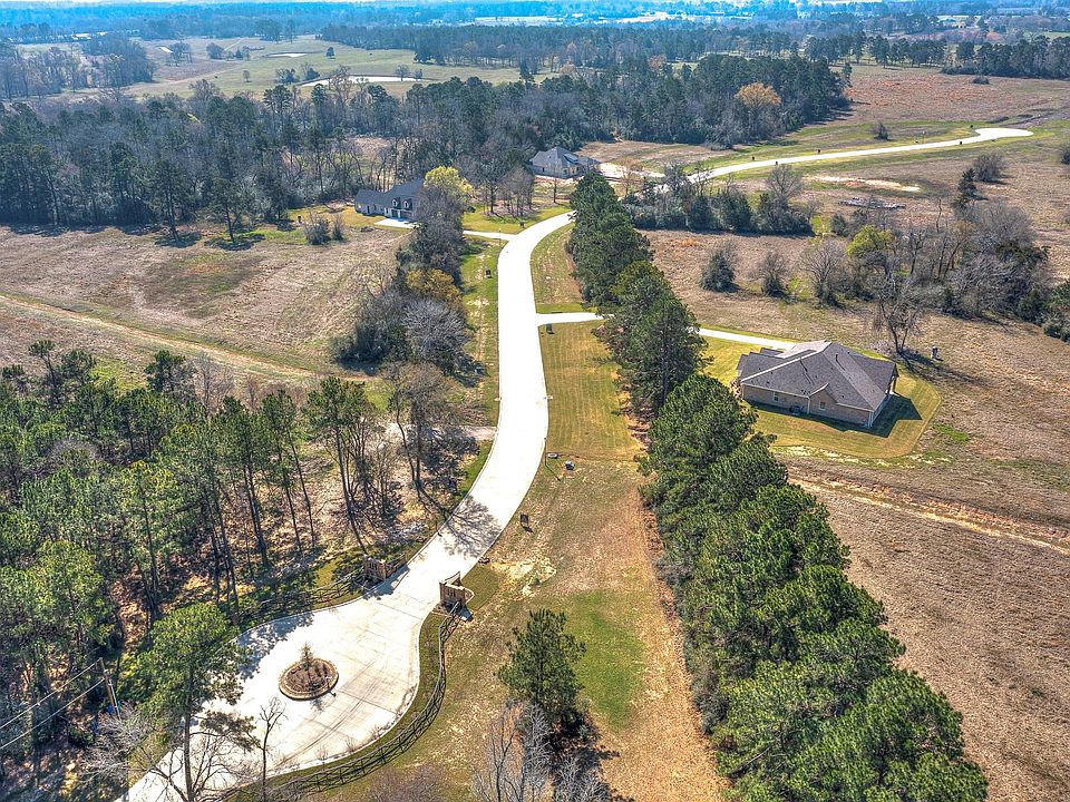 1st image of 7 Homestead Hill Rd