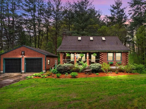 125 Blackstone St, Uxbridge, MA 01569