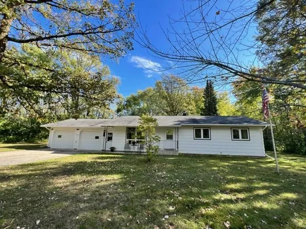 602 Wells Ave N, Sebeka, MN 56477