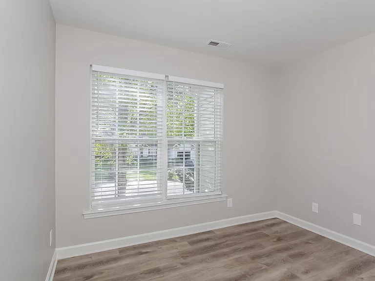 1506 Rumstone Ln — Photo 13