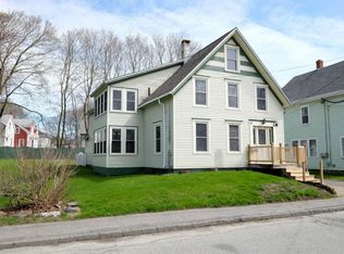 41 Willow St, Rockland, ME 04841