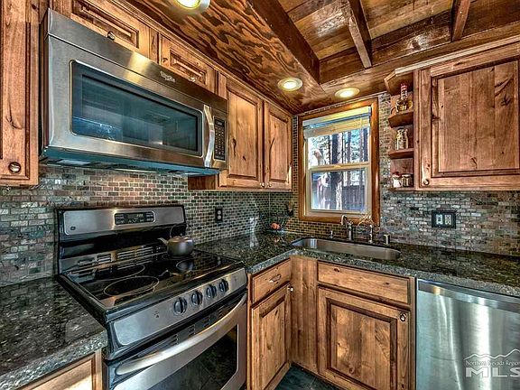 2nd image of 3690 Forest Ave