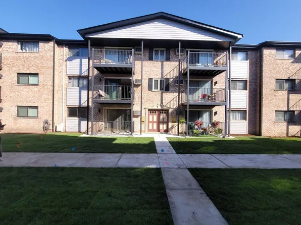 5349 N Delphia Ave APT 250, Chicago, IL 60656