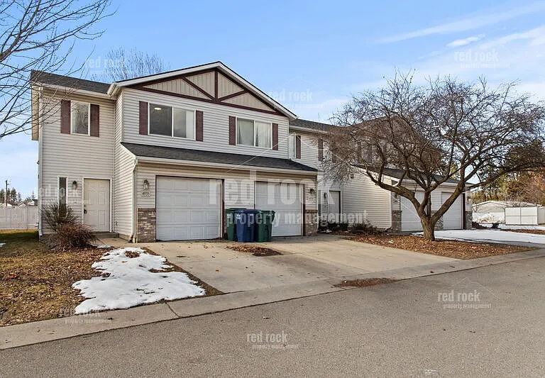 4935 N Jasmine Ln #1 — Photo 1