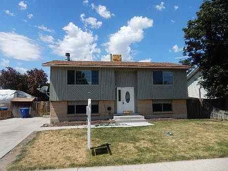 1st image of 4342 S Wildrose Dr