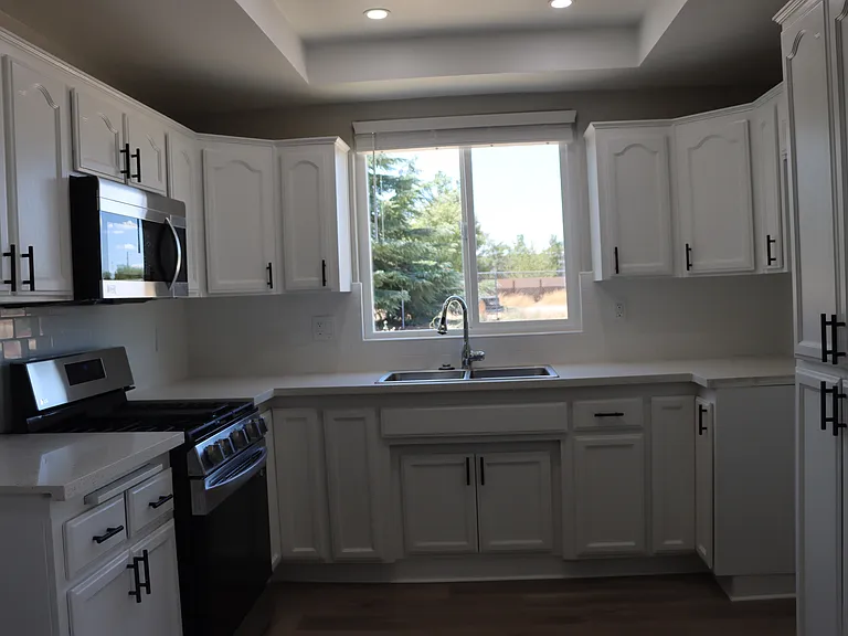 15408 Palm St #2 — Photo 1