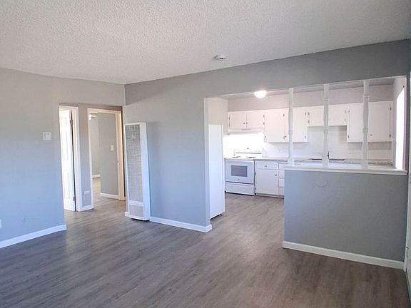 4th image of 931 S Archie Ave #935-203