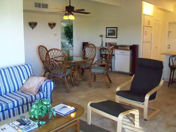 dining area/office