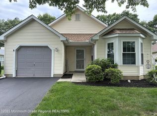 58 Clear Lake Rd, Whiting, NJ 08759