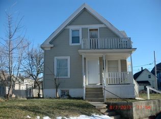 2426 W Monroe St, Milwaukee, WI 53206