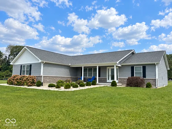 1562 NE Santee Dr, Greensburg, IN 47240