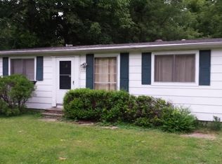 614 W Owens St, Carbondale, IL 62901