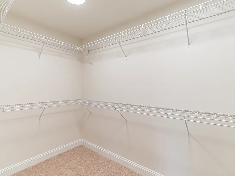 100 Village Station Cir — Photo 12