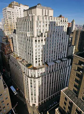 Rented by Bold New York | media 45