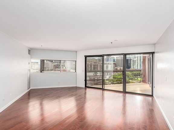 2nd image of 100 Park Ave W APT 908