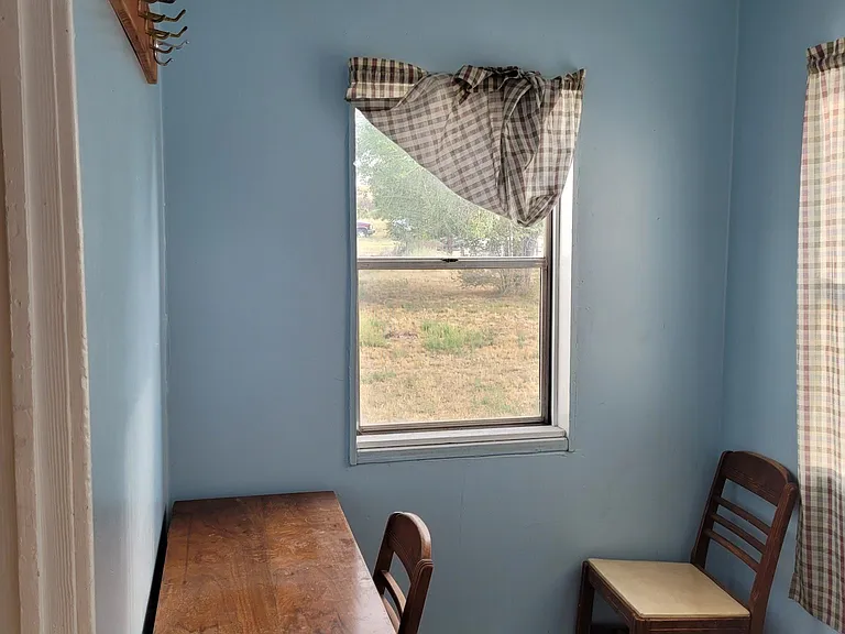 Unit A, Mud Room