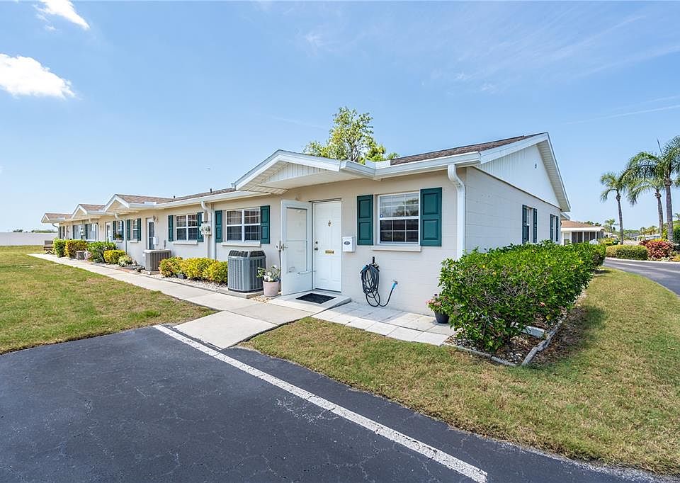 1st image of 2682 Golf Course Dr #216