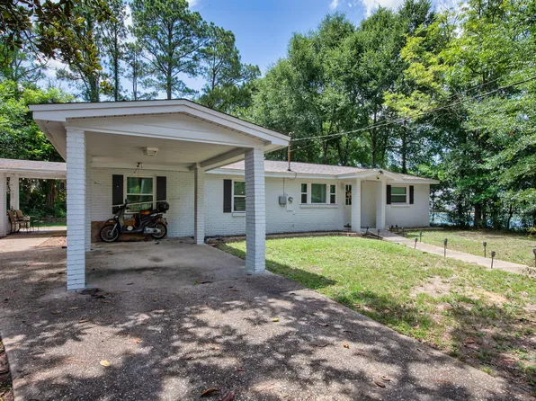 932 Kelvin Ct, Crestview, FL 32536