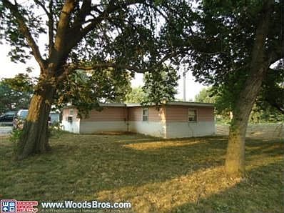 2nd image of 226 S 10th St